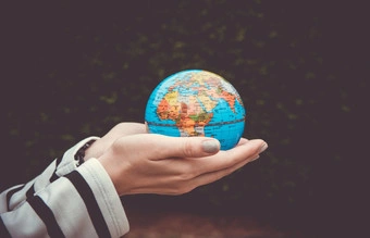 Créer un site internet écologique : guide d'éco-conception web