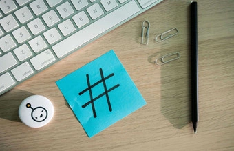 Hashtags réseaux sociaux : les utilisez-vous vraiment comme il faut en 2026 ? 